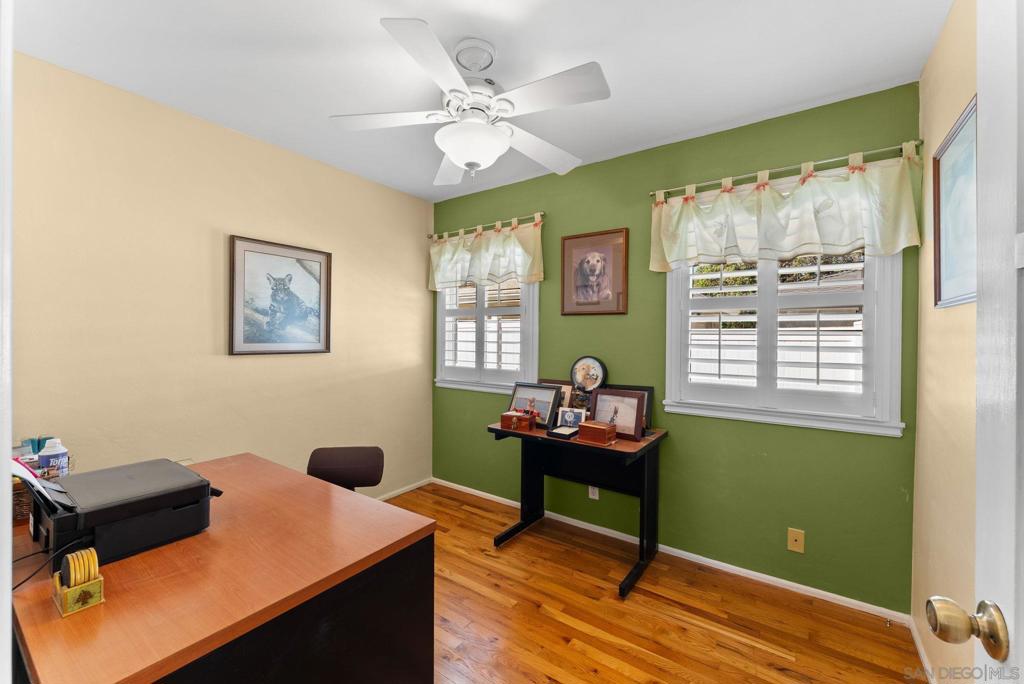 5025 Dick St - photo 13