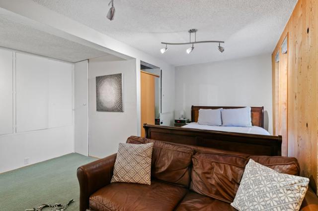 878 Hillcrest Drive, Redwood City CA: https://media.crmls.org/mediaz/5ec336a4-e0f8-48ec-92a5-0d4037671612.jpg