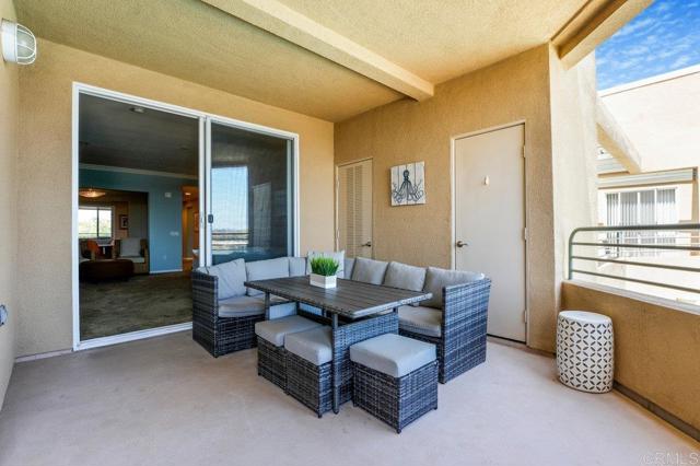 Detail Gallery Image 22 of 34 For 4021 Canario St #235,  Carlsbad,  CA 92008 - 3 Beds | 3 Baths