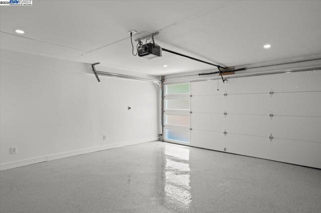 5277 Winifred Dr, Castro Valley CA: https://media.crmls.org/mediaz/5ec3fc00-0cec-4107-966c-2c788dbc54e5.jpg