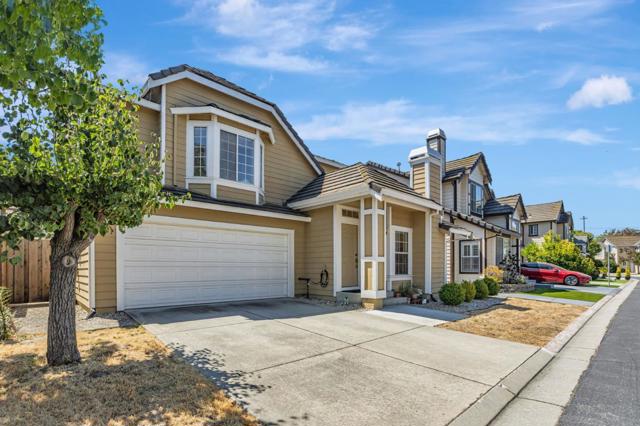 952 Coventry Way, Milpitas CA: https://media.crmls.org/mediaz/5ec4710b-0217-4636-82f1-474060158661.jpg