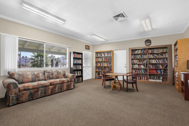6 Cholla Lane, Palm Desert CA: https://media.crmls.org/mediaz/5ec50bbf-ab0e-46a3-bdfb-d7a726cdf4fc.jpg