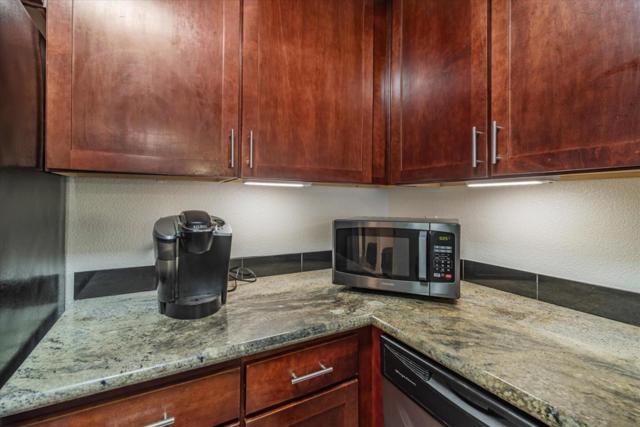 1315 A Street, Hayward CA: https://media.crmls.org/mediaz/5ec51b1d-7295-444f-8c39-22a082536071.jpg