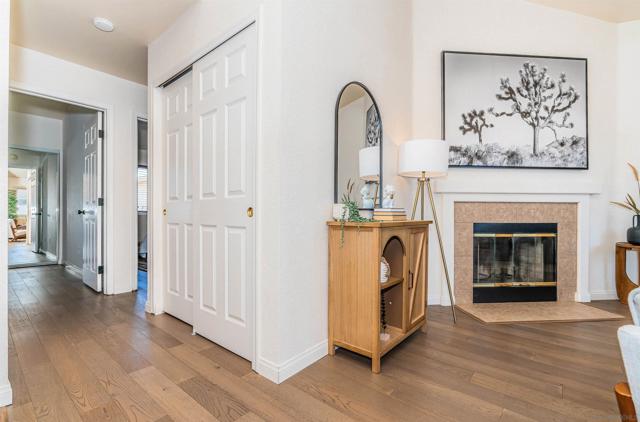 4353 Felton St, San Diego CA: https://media.crmls.org/mediaz/5ec68356-8266-4362-8859-24e8d50d86f8.jpg