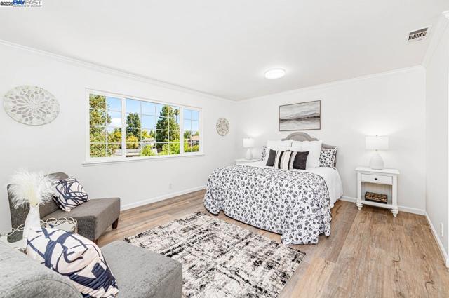 954 Crellin Rd, Pleasanton CA: https://media.crmls.org/mediaz/5ec7e44c-25e5-4053-aad3-fb25654b8d2d.jpg
