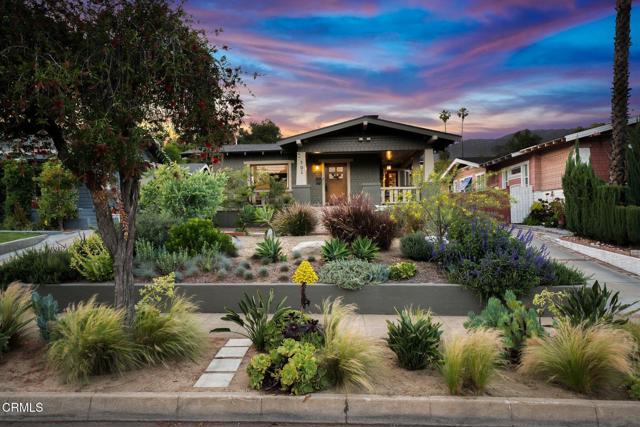 Detail Gallery Image 1 of 37 For 501 Douglas St, Pasadena,  CA 91104 - 3 Beds | 2 Baths