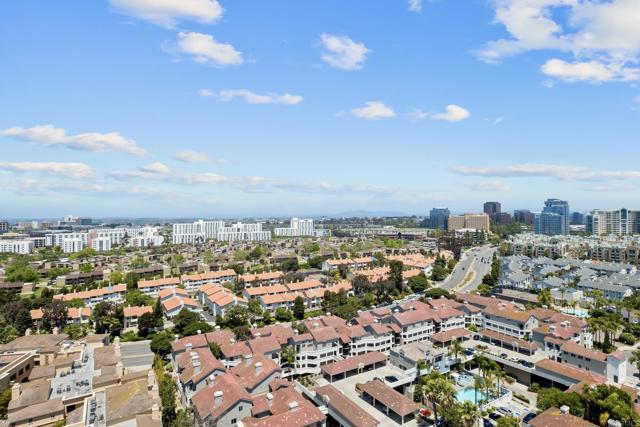 3890 Nobel Drive, San Diego CA: https://media.crmls.org/mediaz/5ec95b1f-a7dd-4eb5-891b-84be3d91843f.jpg