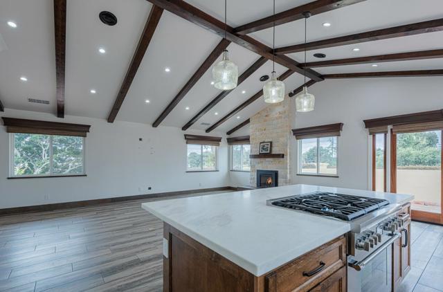 10883 Assisi Way, Salinas CA: https://media.crmls.org/mediaz/5ec9a450-58c4-4259-b52b-a8e1e68746f9.jpg