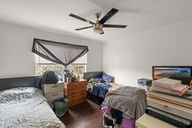 1241 Coronado Drive, Sunnyvale CA: https://media.crmls.org/mediaz/5ecb49ef-79c0-403a-8f9f-128234c09bec.jpg