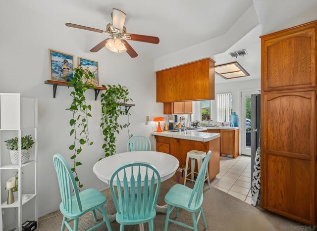 976 Sapphire Street, Pacific Beach (San Diego) CA: https://media.crmls.org/mediaz/5ecbc85a-0ff0-43a9-a907-c3b91f4a5948.jpg