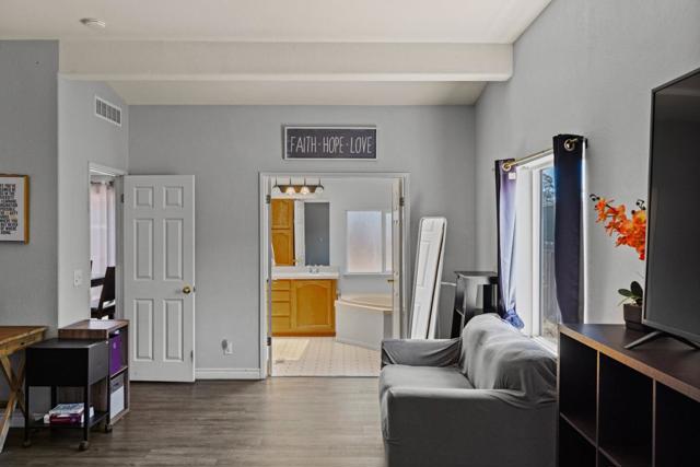 1538 Hilby Avenue, Seaside CA: https://media.crmls.org/mediaz/5ecef5f9-ae41-4332-9d95-353092343f04.jpg