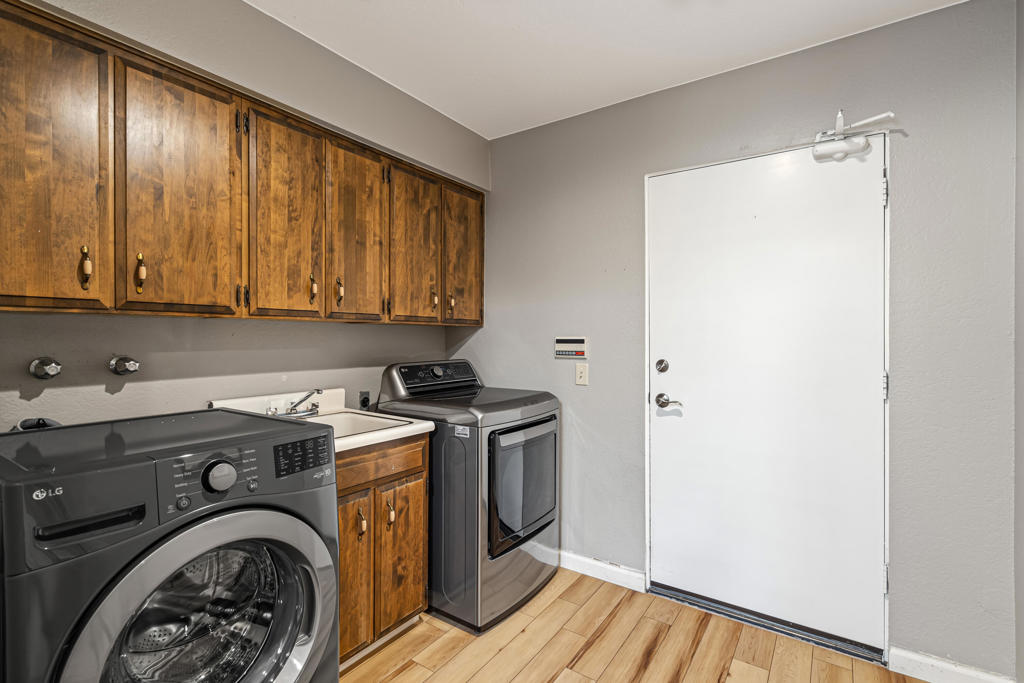 MLS #219132275DA image #22