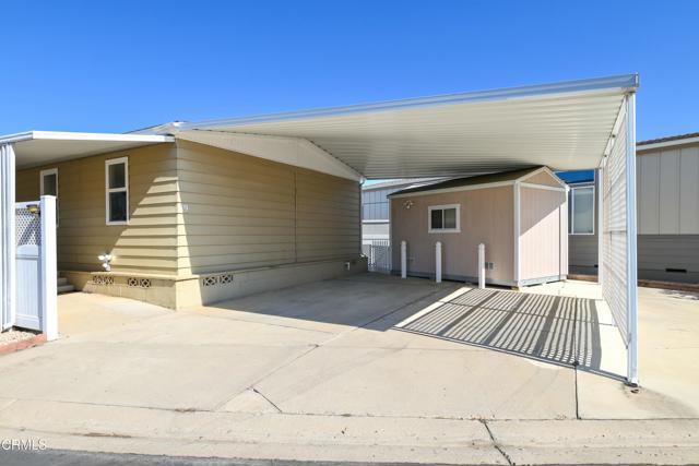 19 Faulkner Court, Ventura CA: https://media.crmls.org/mediaz/5ed08b36-ff40-44c7-b318-1baca9a49032.jpg