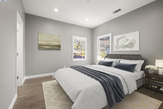 193 W Macarthur Blvd, Oakland CA: https://media.crmls.org/mediaz/5ed205e5-b57c-48f4-805b-0a47b1268075.jpg