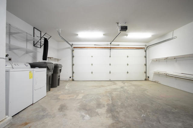 52540 Avenida Juarez, La Quinta CA: https://media.crmls.org/mediaz/5ed27c9d-8c33-453b-808c-0eafa23ae1b7.jpg
