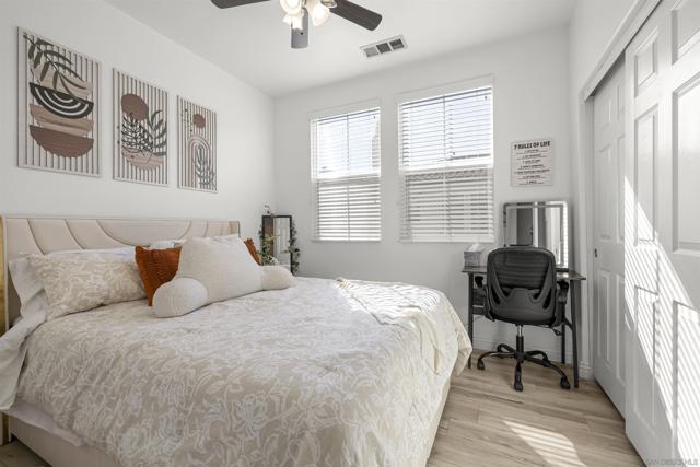 1800 E Lakeshore 1212, Lake Elsinore CA: https://media.crmls.org/mediaz/5ed3baa5-b47d-433e-ad79-9f934a315890.jpg