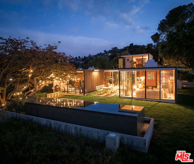 3 Bed Home for Sale in Los Angeles, California