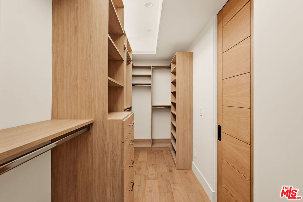MLS #26985029 image #24