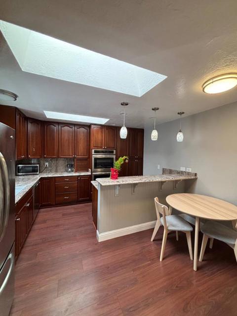 2260 Romey Lane, Hayward CA: https://media.crmls.org/mediaz/5ed4932d-0d55-44b2-8f2a-f14ca96ac9bc.jpg