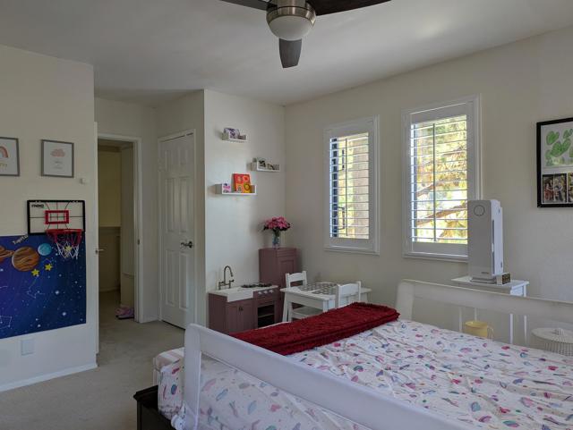 5920 Mission Center Rd, San Diego CA: https://media.crmls.org/mediaz/5ed4bffa-64d9-468d-a20c-53dfeef136ee.jpg