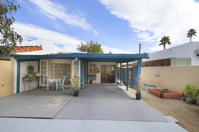 52404 Avenida Rubio, La Quinta CA: https://media.crmls.org/mediaz/5ed57e44-b5c4-4e7d-9c0c-a2311f16d855.jpg