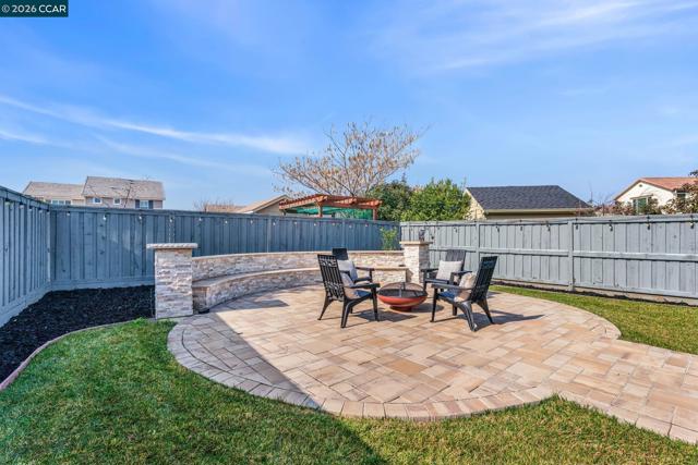 1553 S Perkins Place, Mountain House CA: https://media.crmls.org/mediaz/5ed6a65a-67aa-46ff-8ac4-924c40cfe377.jpg