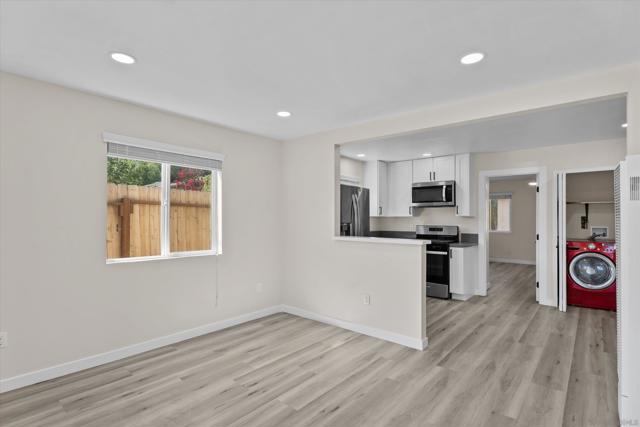 Image 13 of 46 For 3612 Cordoba Ave