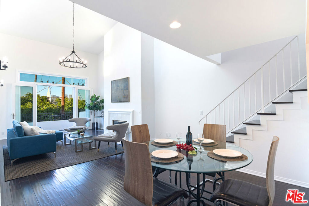 1650 Veteran Avenue #306