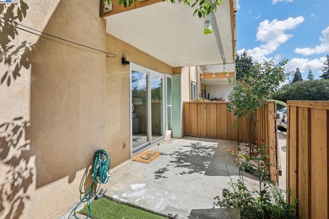 Image 4 of 41 For 38500 Paseo Padre Pkwy  102