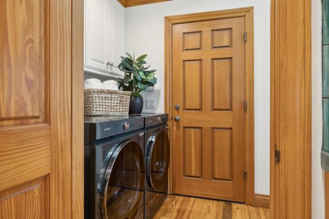 655 Berry Avenue, Los Altos CA: https://media.crmls.org/mediaz/5edc17cd-9fb2-4ede-ab4b-f36985d9c689.jpg