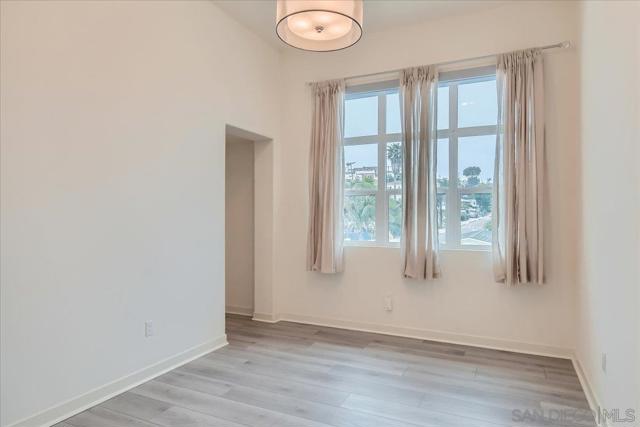 3128 Canon St, San Diego CA: https://media.crmls.org/mediaz/5edcd57b-f752-46fc-bd1c-9d5a2f6aa4db.jpg