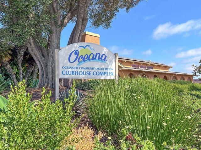 3685 N Vista Campana, Oceanside CA: https://media.crmls.org/mediaz/5edd78e6-84b5-4a96-9926-707bdb3a82cb.jpg