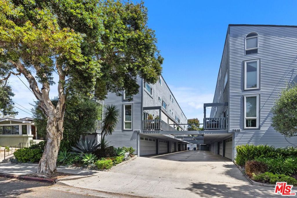2613 6th Street #3