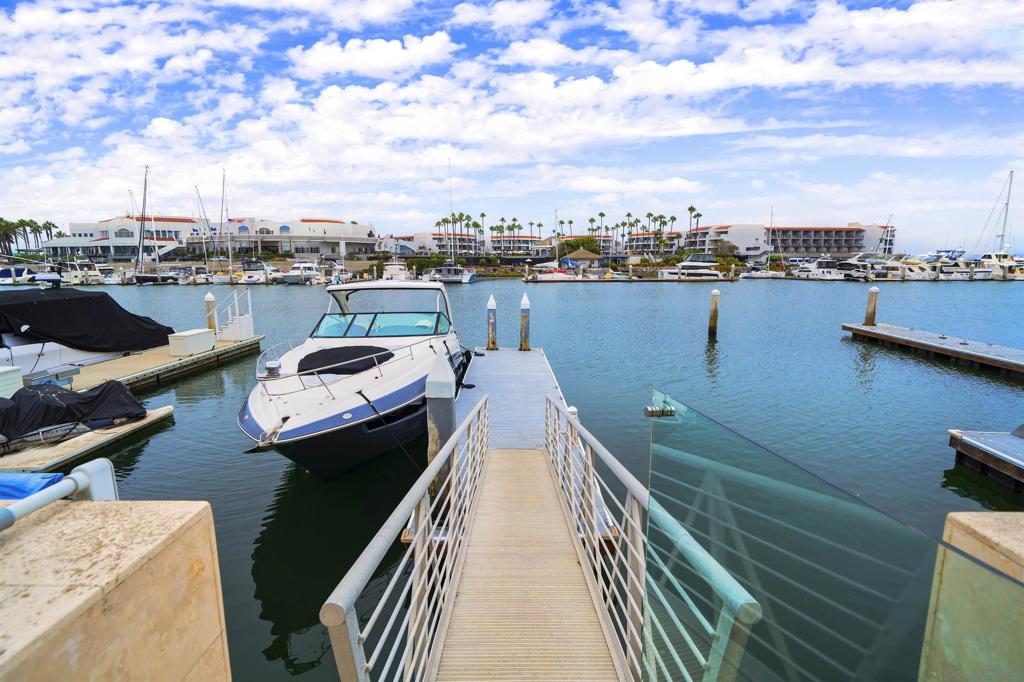 MLS #250035539SD image #7