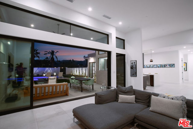 71108 Patricia Park Place, Rancho Mirage CA: https://media.crmls.org/mediaz/5edf088d-da44-4e5b-a6bc-e5e076592ad2.jpg