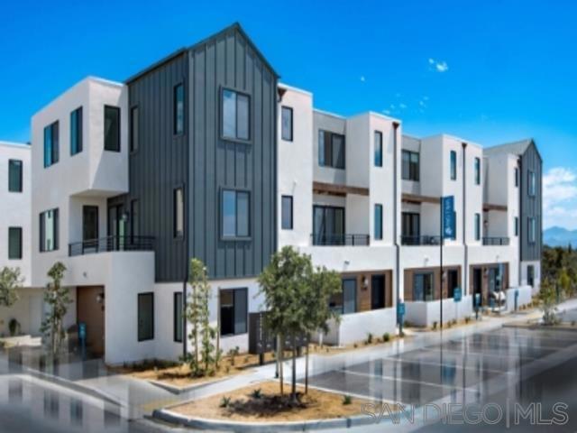 2402 Casacalote Loop