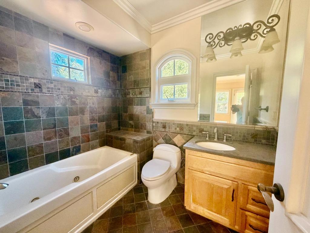 MLS #ML82049439 image #17
