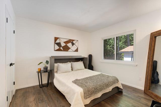 55 Hidden Meadow Lane, Scotts Valley CA: https://media.crmls.org/mediaz/5ee08c34-9b47-4395-86a7-7efe5d42080a.jpg