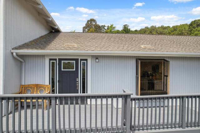 26045 Toro Road, Salinas CA: https://media.crmls.org/mediaz/5ee10f71-c96e-406d-b77a-7031fe27bb79.jpg