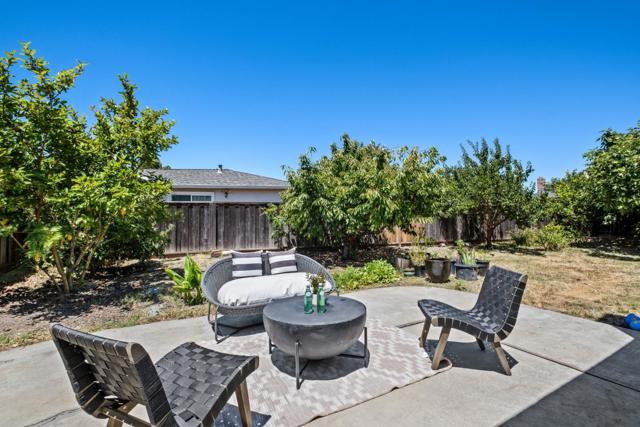 2713 Babe Ruth Drive, San Jose CA: https://media.crmls.org/mediaz/5ee13d70-44d9-41f2-a51f-2cf9a4a56574.jpg