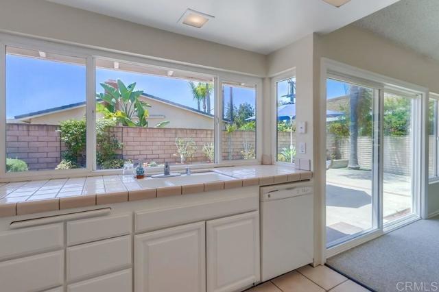 Detail Gallery Image 23 of 71 For 220 Aurora Ave, Brea,  CA 92821 - 4 Beds | 2 Baths