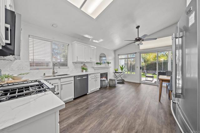 Detail Gallery Image 9 of 26 For 42985 Calle Jeminez, Temecula,  CA 92592 - 3 Beds | 2 Baths