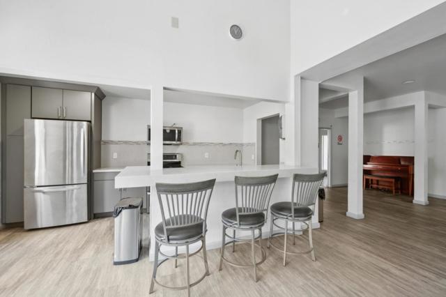 2101 Shoreline Drive, Alameda CA: https://media.crmls.org/mediaz/5ee45ff3-8e45-462a-96bb-0932416805b9.jpg