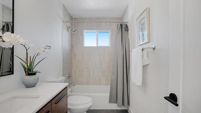 540 La Crosse Drive, Morgan Hill CA: https://media.crmls.org/mediaz/5ee4fabd-1f53-4b0a-bb44-3e4c256f727b.jpg