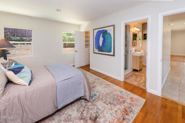 2767 Brookhill Street, La Crescenta CA: https://media.crmls.org/mediaz/5ee7b168-d5bf-4b5d-a33e-faf645351e57.jpg