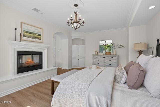 1708 Via Aracena, Camarillo CA: https://media.crmls.org/mediaz/5ee82098-5413-42fe-a556-2e4db1407359.jpg