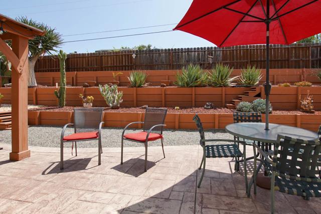 1251 Mulberry Street, Hollister CA: https://media.crmls.org/mediaz/5ee87978-b48e-4f4c-9e2b-464bb08b42dc.jpg
