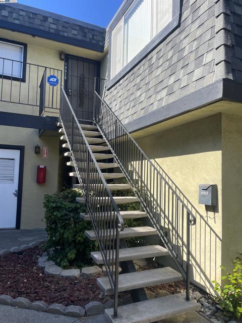 Image 21 of 23 For 14015 Doolittle Drive