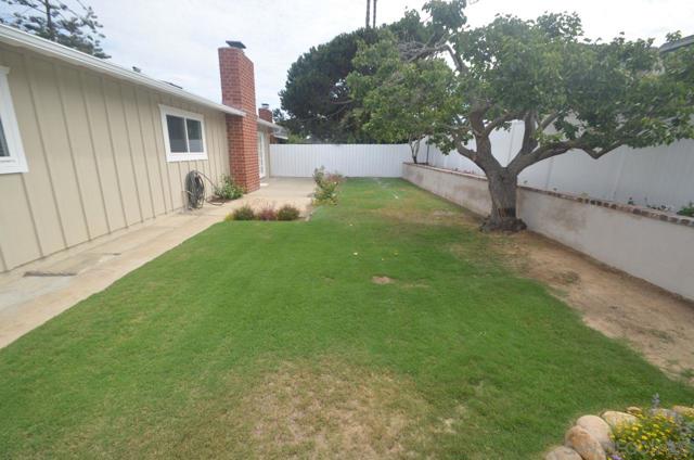 2657 Gobat, San Diego CA: https://media.crmls.org/mediaz/5eea2cb1-4989-4c27-865c-2c4be64ec41f.jpg