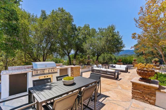 1142 Moore Road, Woodside CA: https://media.crmls.org/mediaz/5eea9a89-da18-4fdf-b19c-ece4fdc64584.jpg